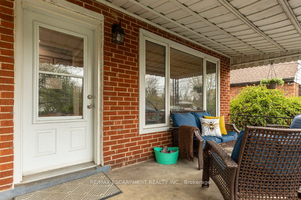 5 Bettina Avenue
