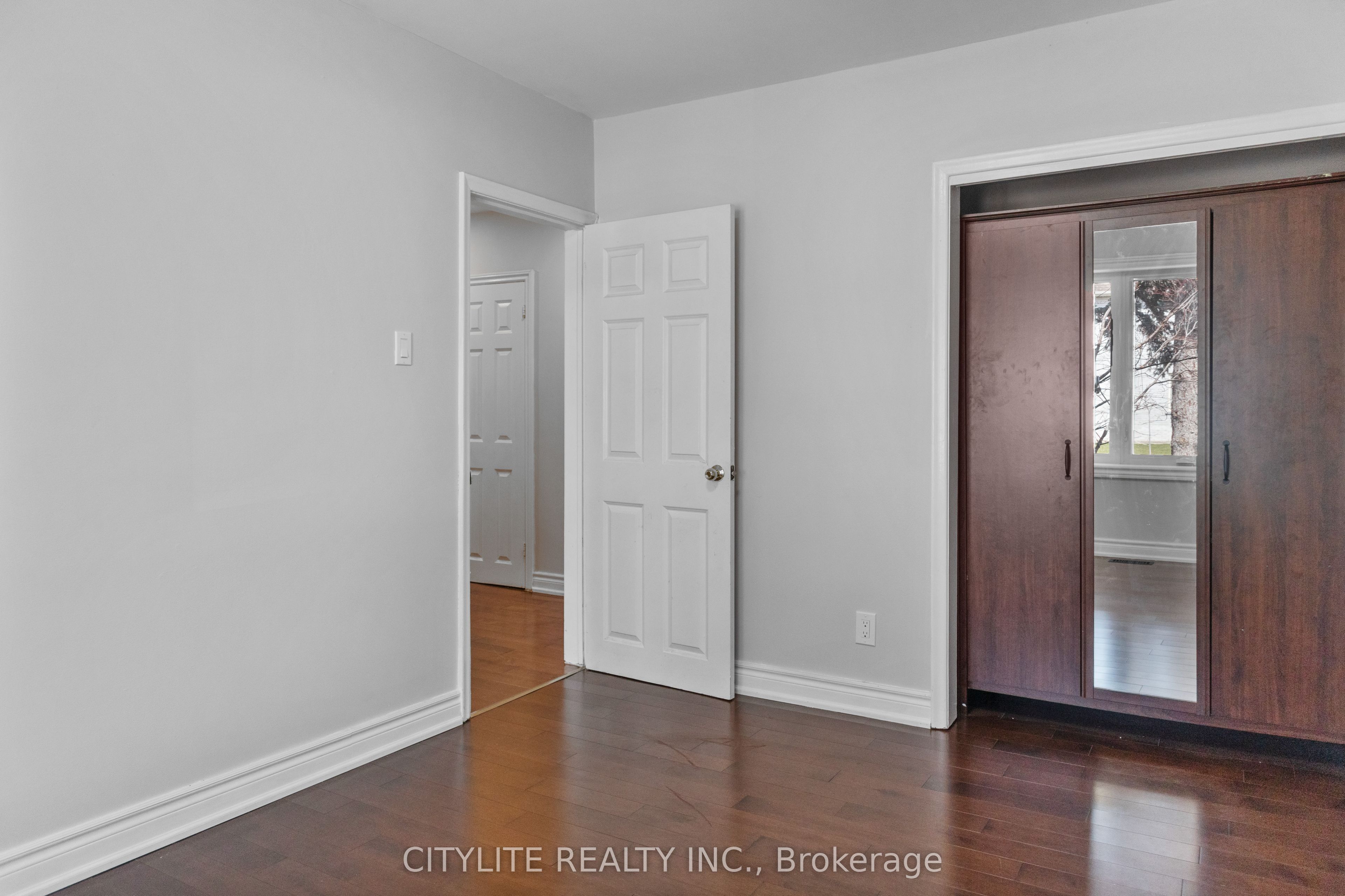 2 Emmeline Crescent