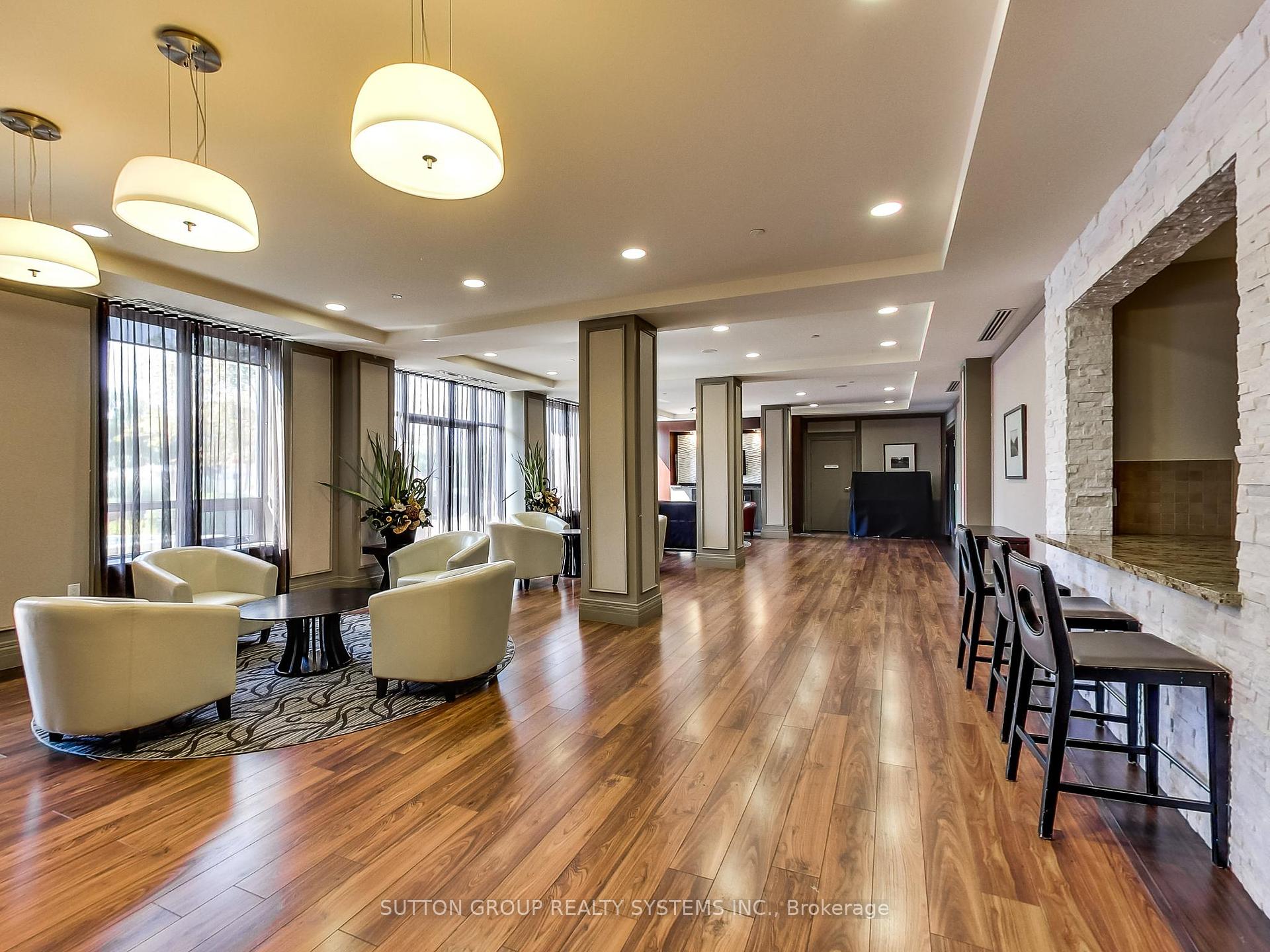 1 Bedroom Condo at 60 Heintzman, Toronto For sale