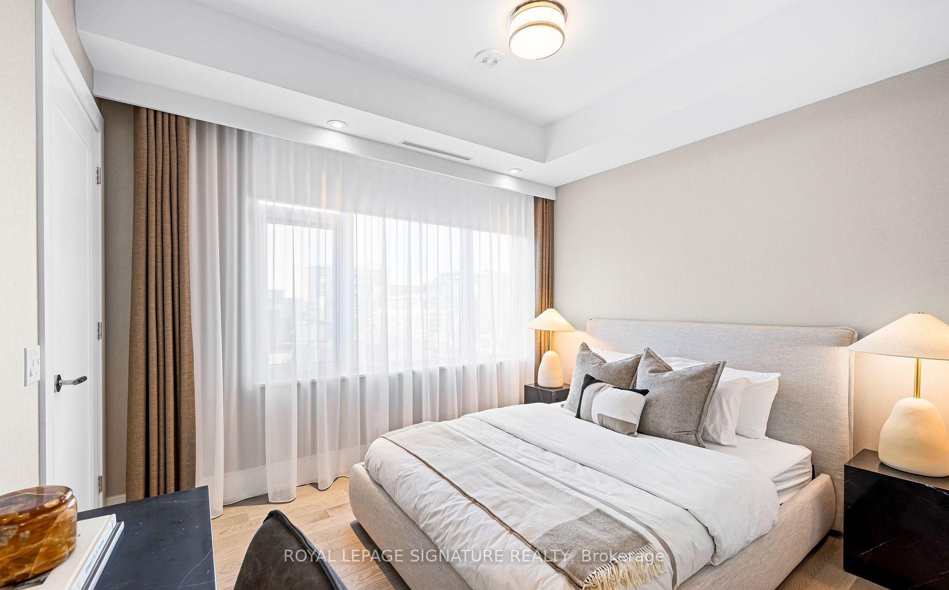 2 Bedrooms Condo at 455 Wellington, Toronto For sale