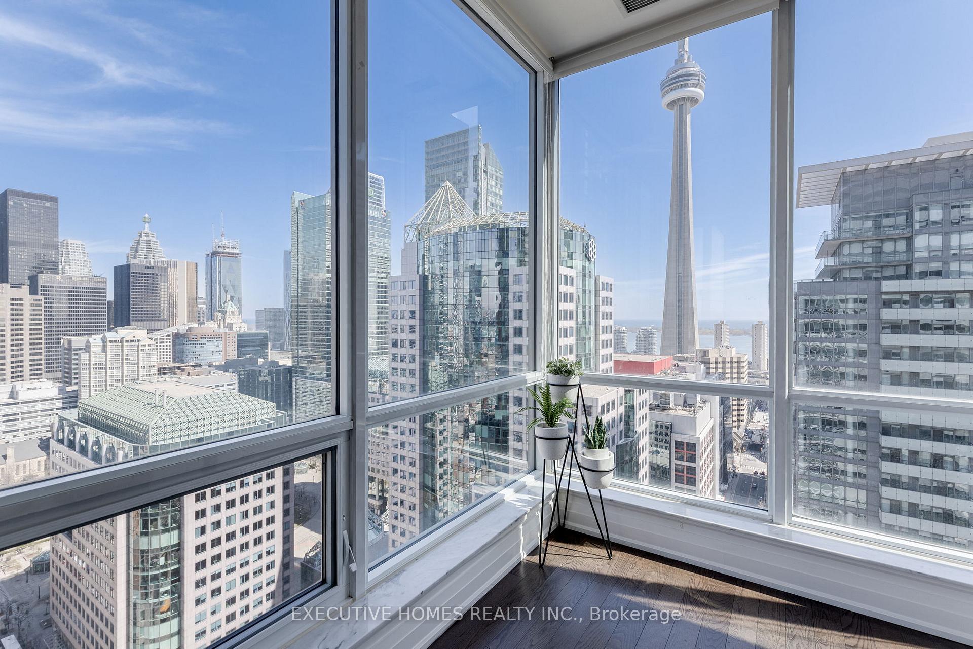2 Bedrooms Condo at 80 John,  Toronto For sale