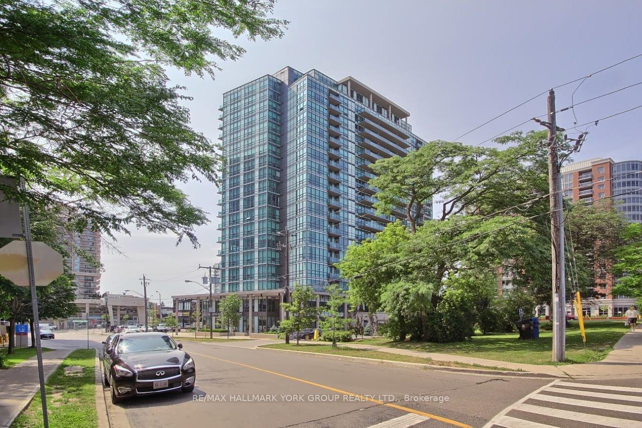 2 Bedrooms Condo at 26 Norton, Toronto For sale