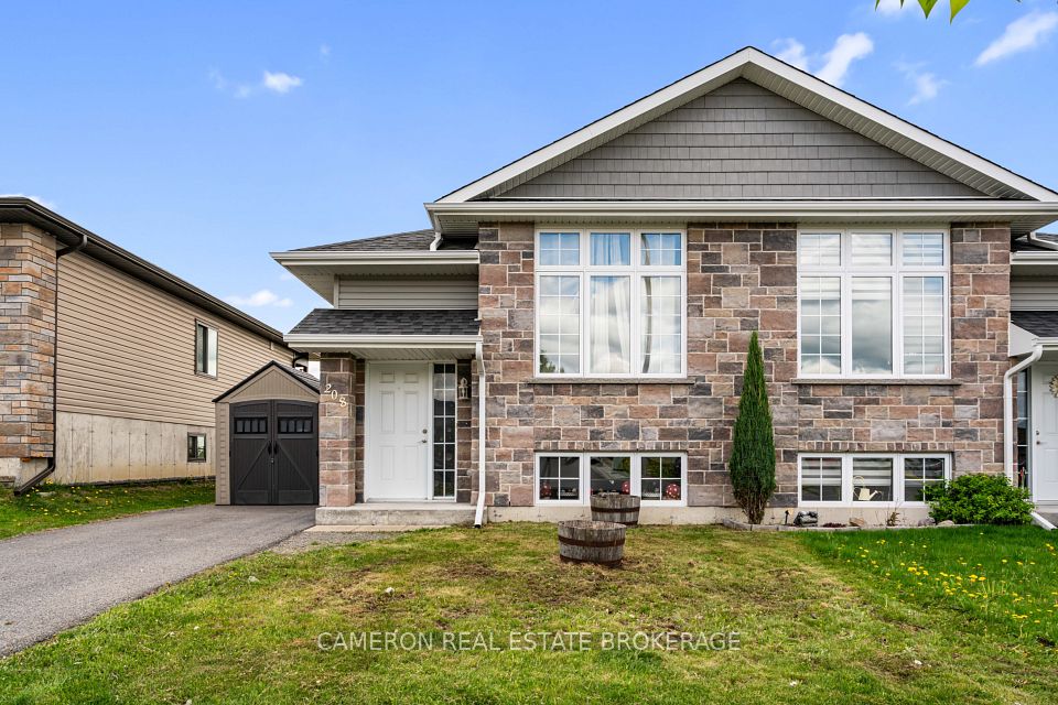 208 Bellwood