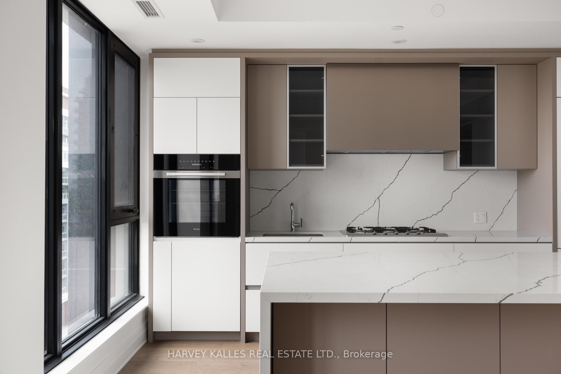 2 Forest Hill Road 805