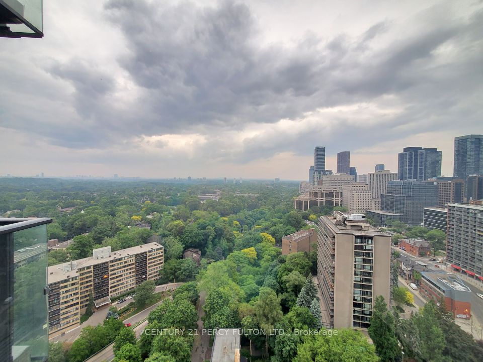 #2606 - 825 Church Street, Toronto, ON M4W 3Z4
