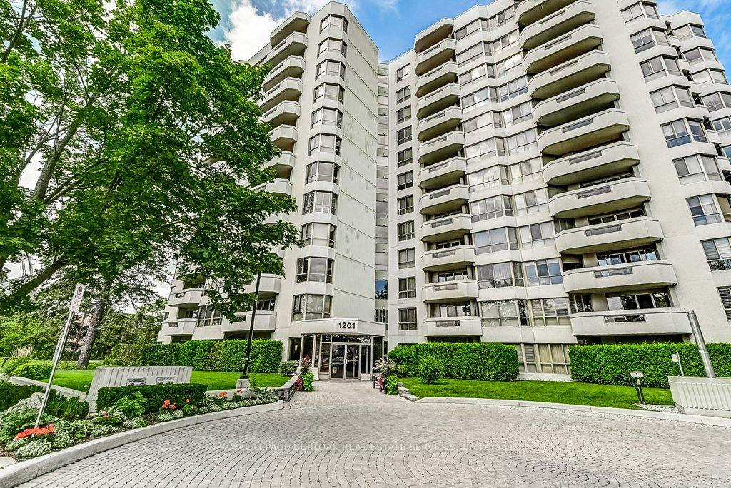 2 Bedrooms Condo at 1201 North Shore, Burlington For sale