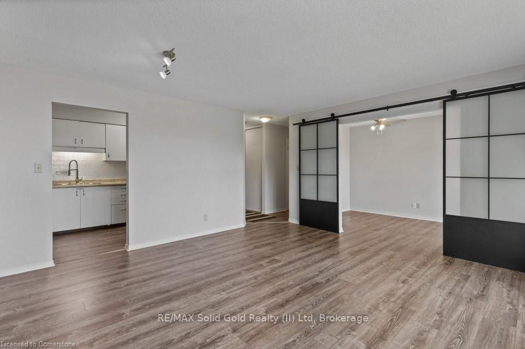 30 Hugo Crescent, #201