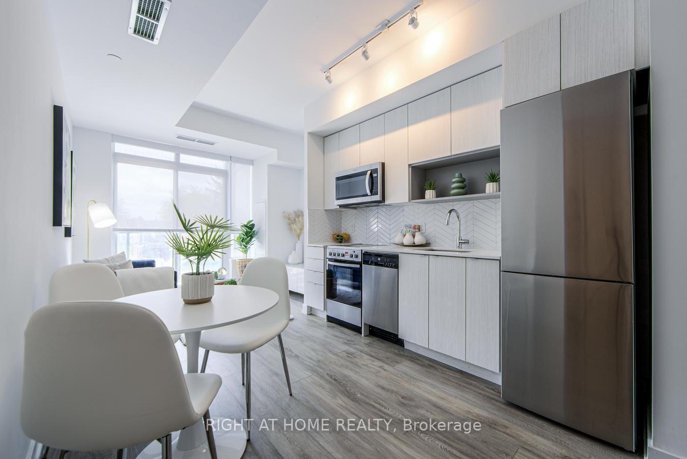 1 Bedroom Condo at 630 Greenwood, Toronto For sale