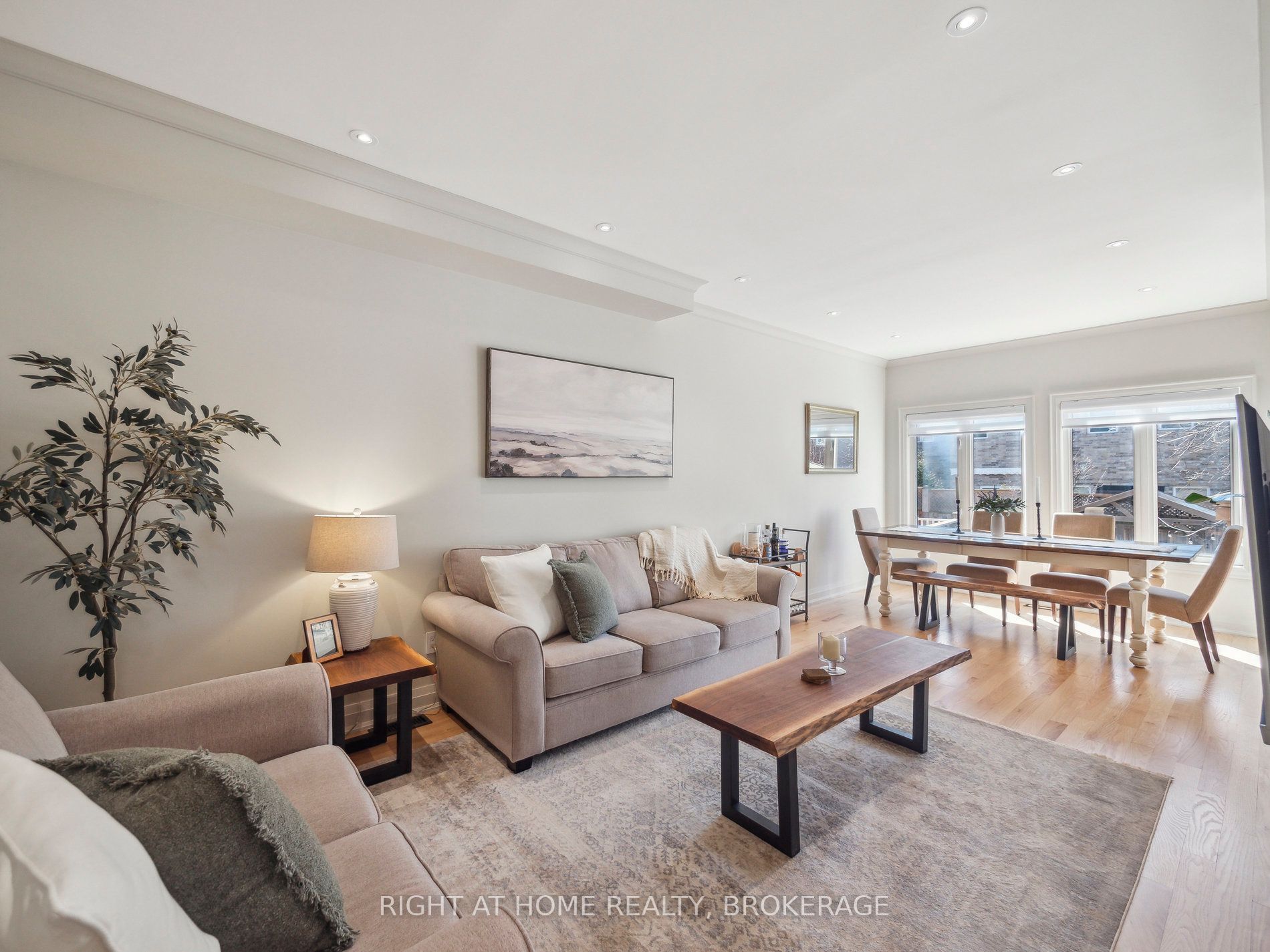 270 Penndutch Circle
