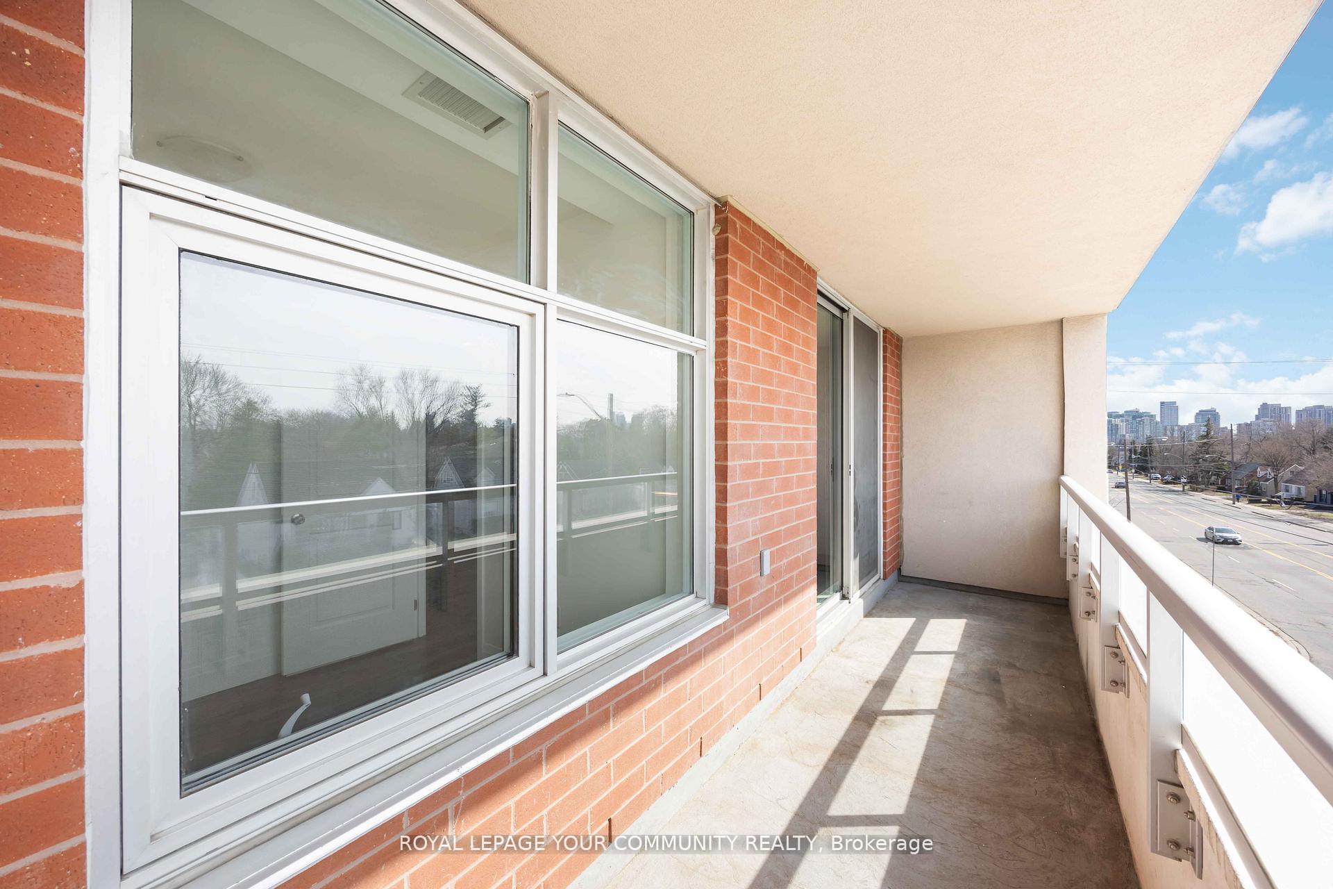 3 Bedrooms Condo at 222 Finch, Toronto For sale
