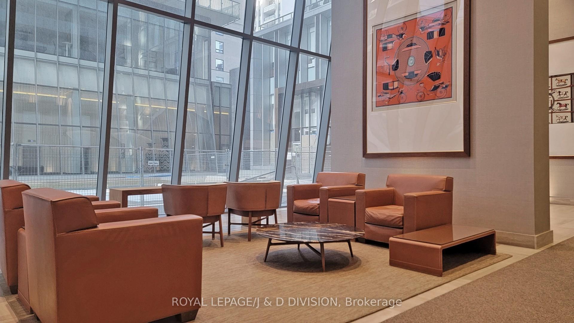 2 Bedrooms Condo at 50 Charles,  Toronto For sale
