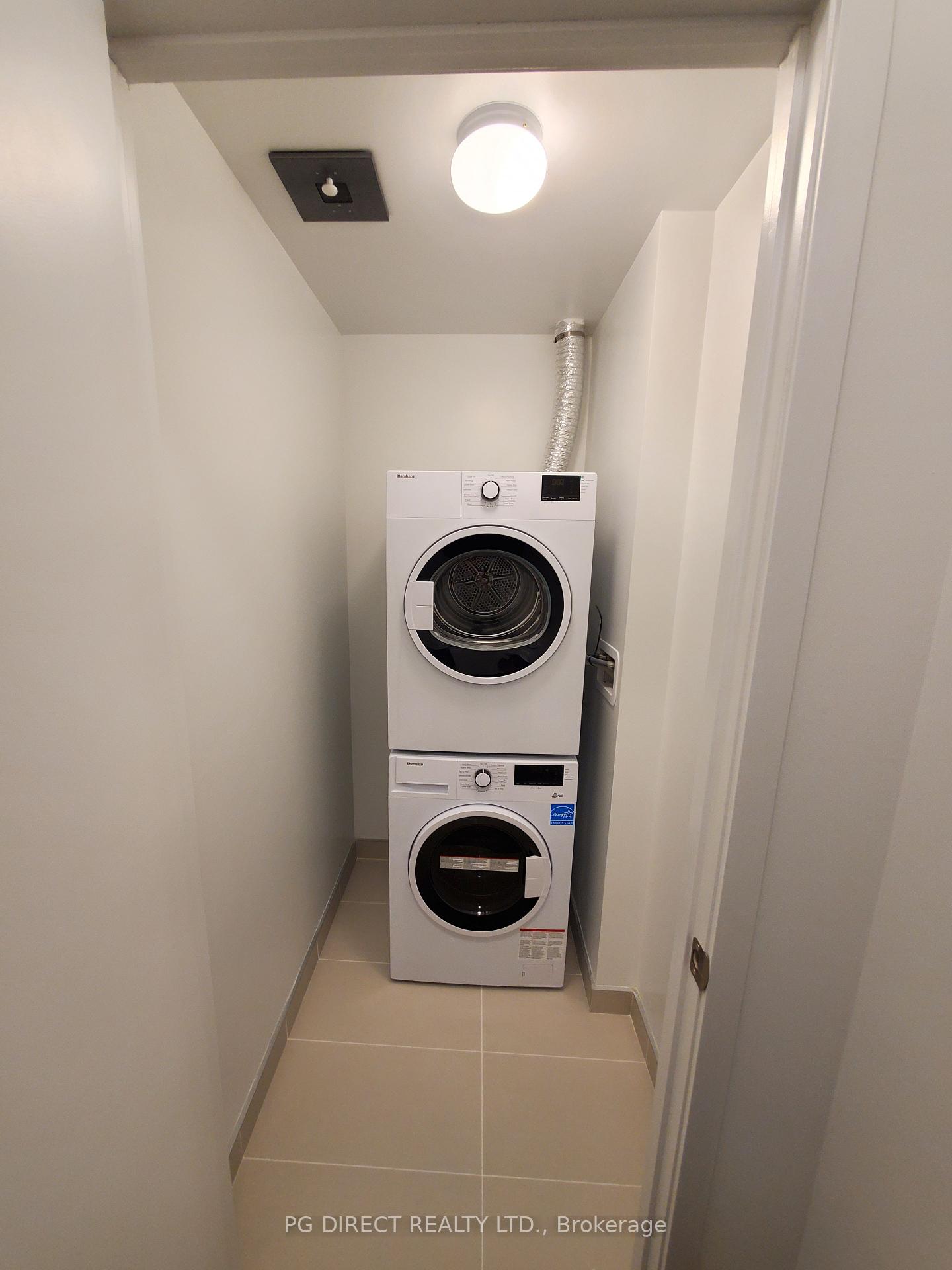 2 Bedrooms Condo at 1787 St.Clair,  Toronto For sale