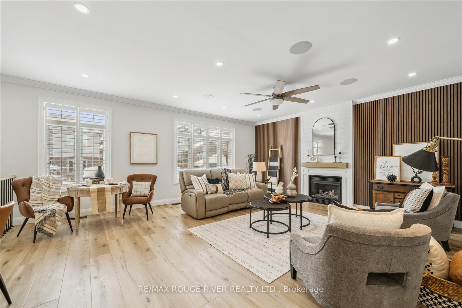448 West Scugog Lane