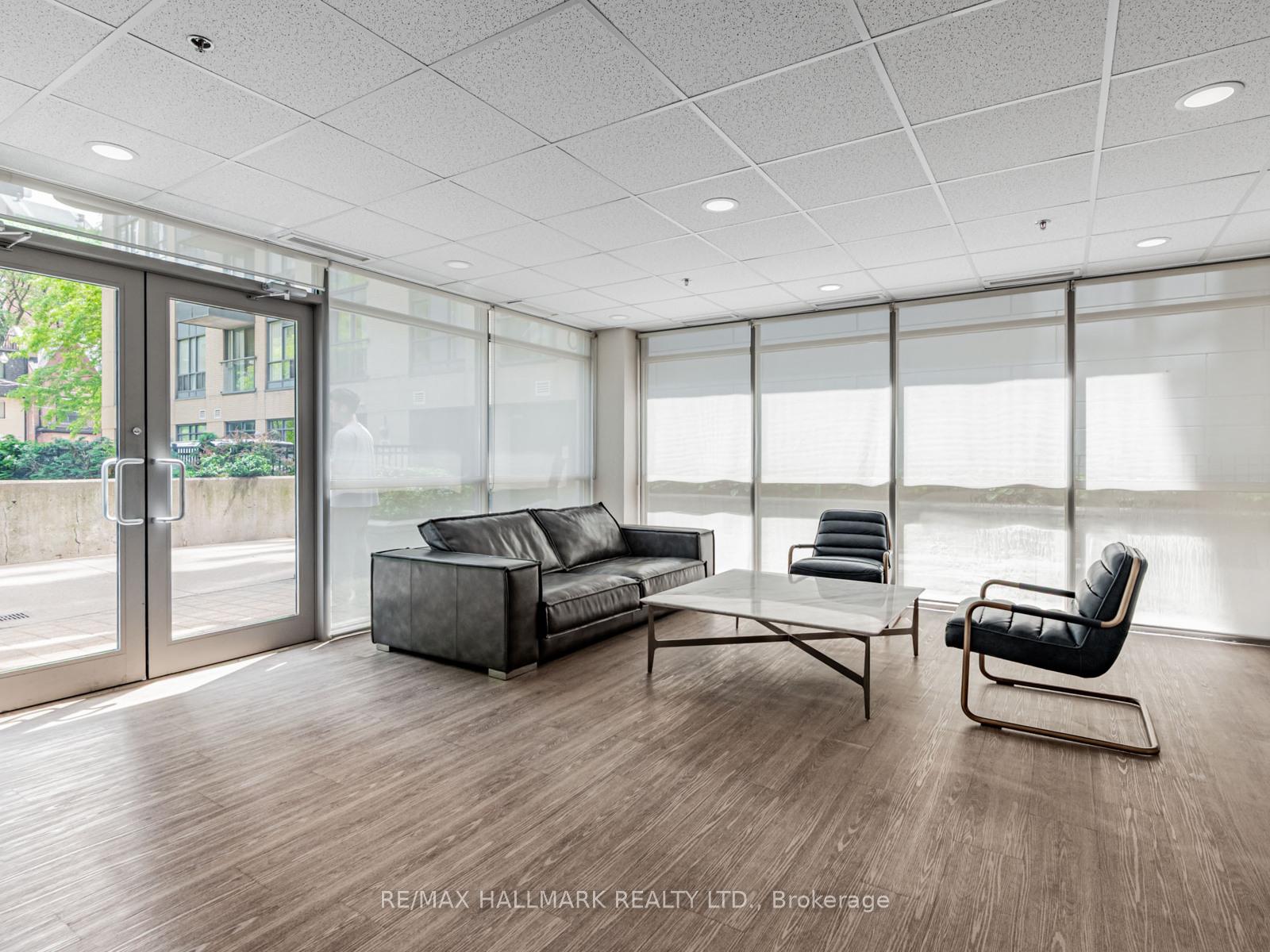 1 Bedroom Condo at 75 Dalhousie, Toronto For sale
