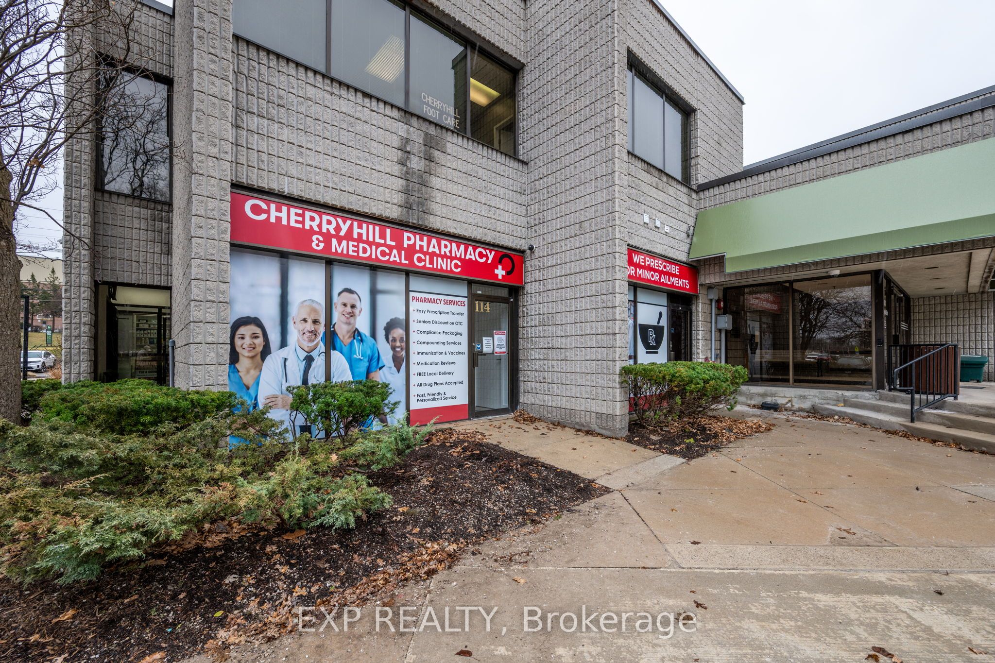 101 CHERRYHILL Boulevard, #114
