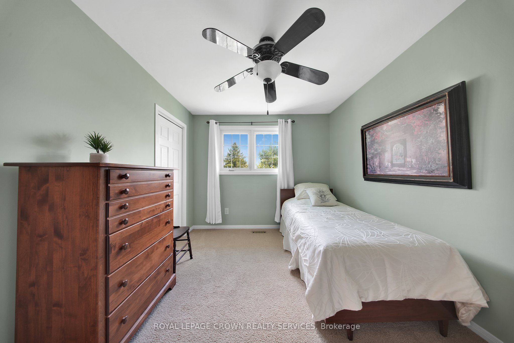 383 Ashworth Drive