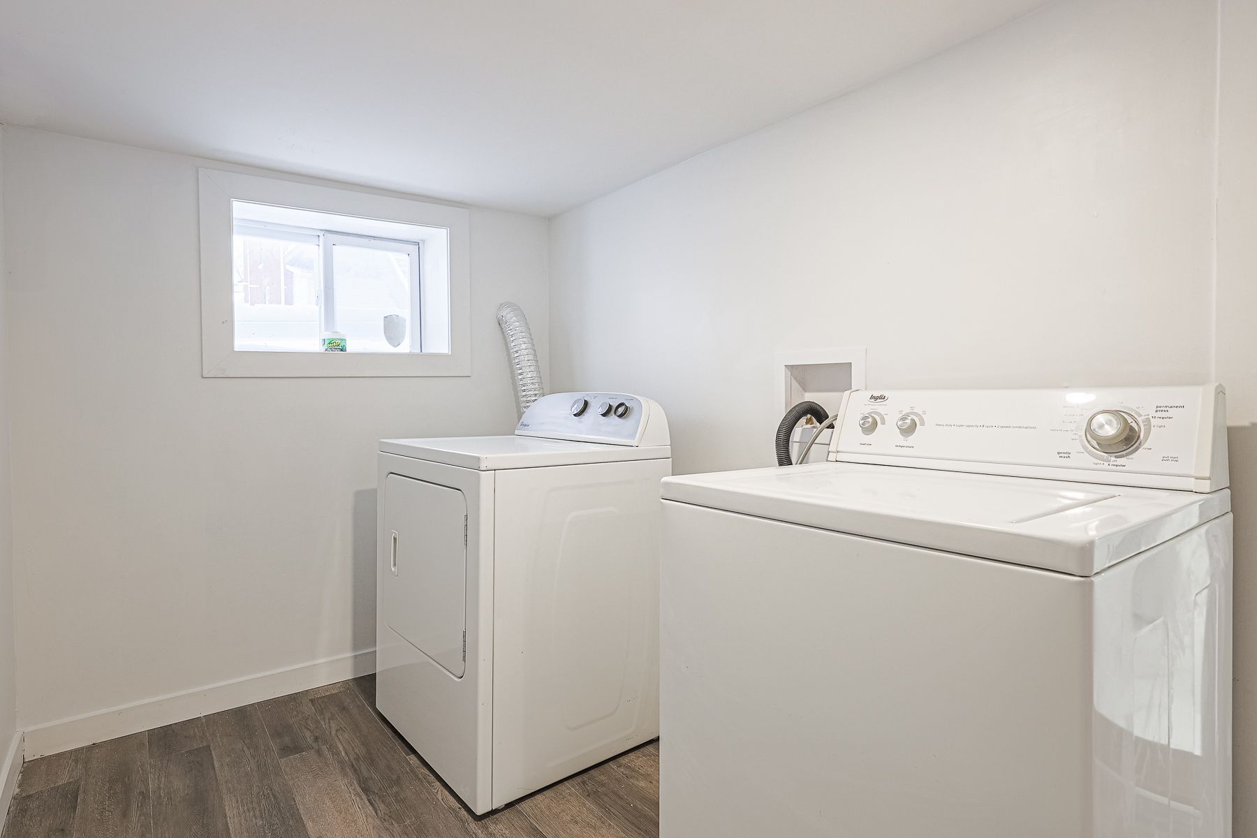 66 Hogarth Street BSMT