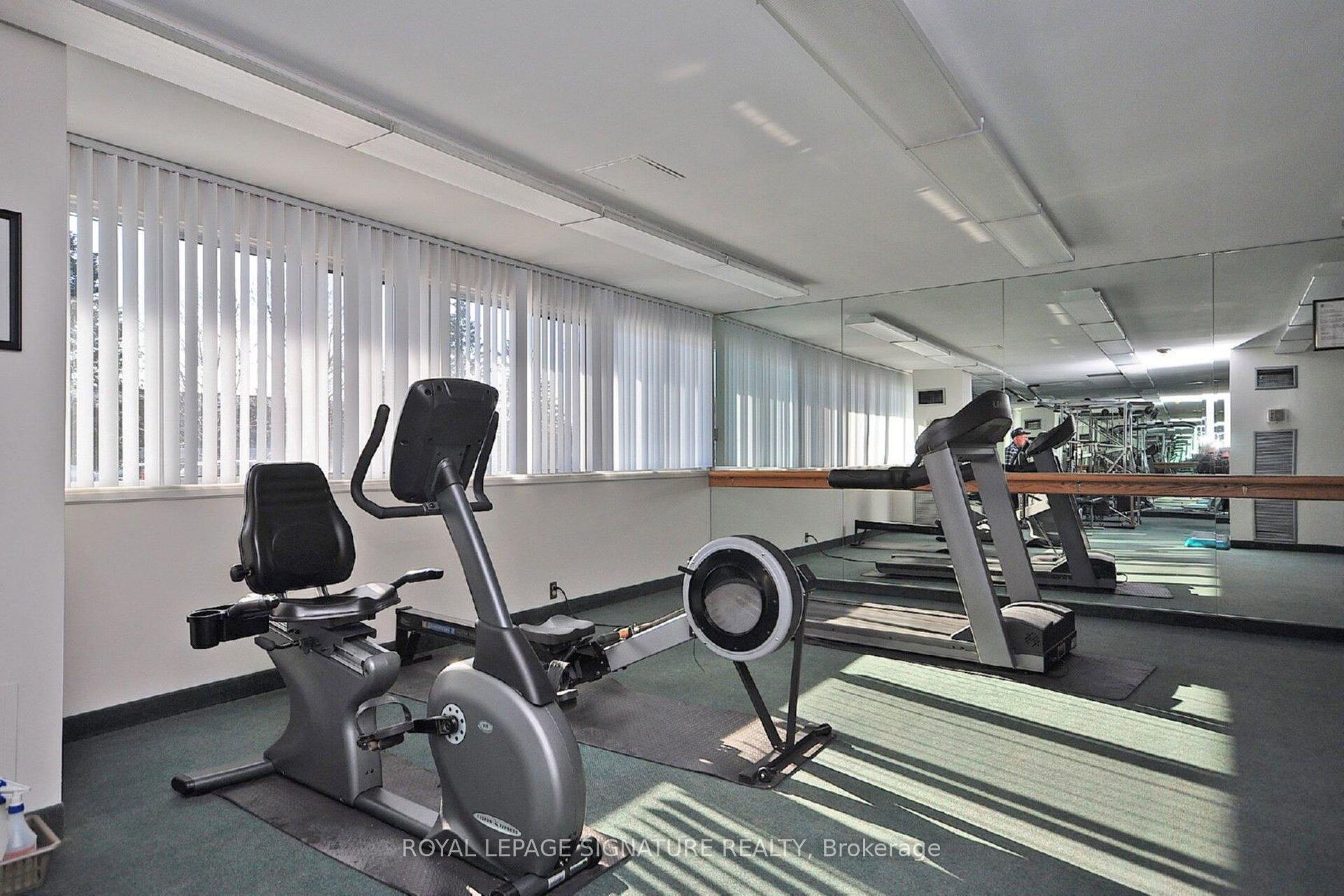 4 Bedrooms Condo at 1300 Mississauga Valley,  Mississauga For sale