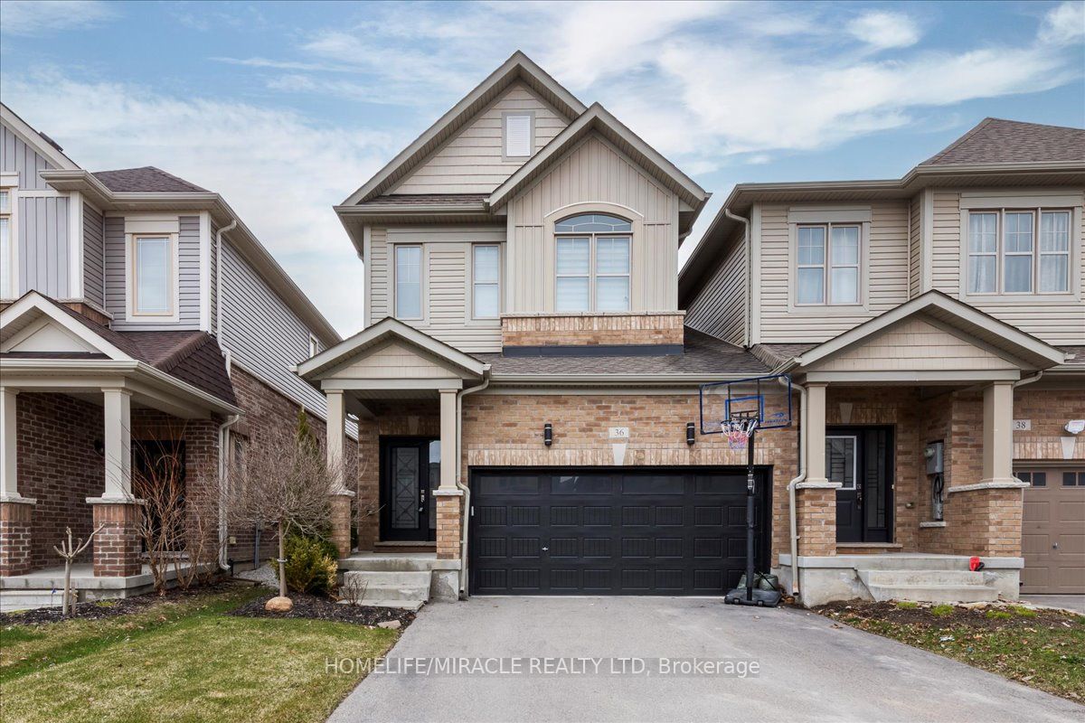 36 Hoard Avenue N