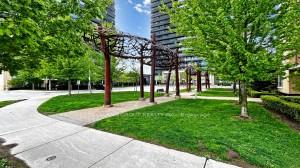 3 Bedrooms Condo at 29 Singer,  Toronto For sale