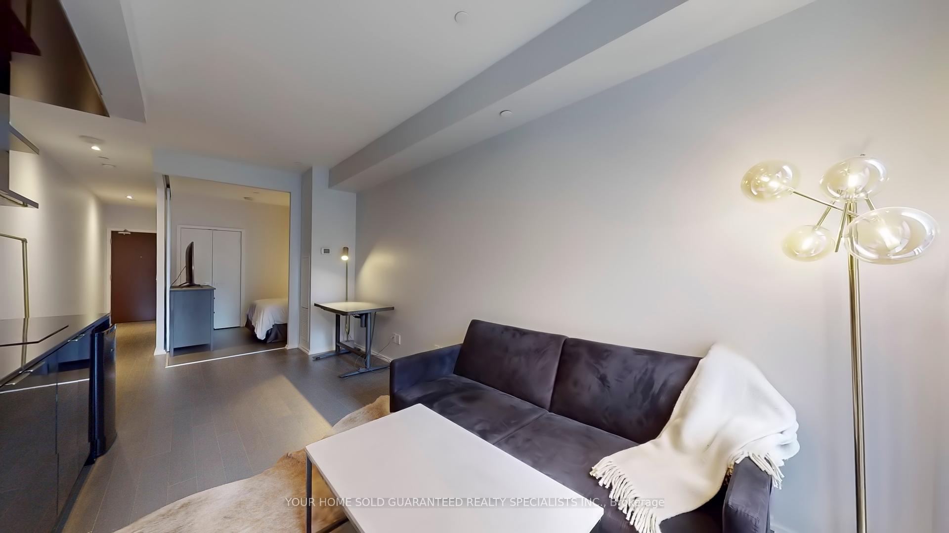 1 Bedroom Condo at 70 Temperance, Toronto For sale