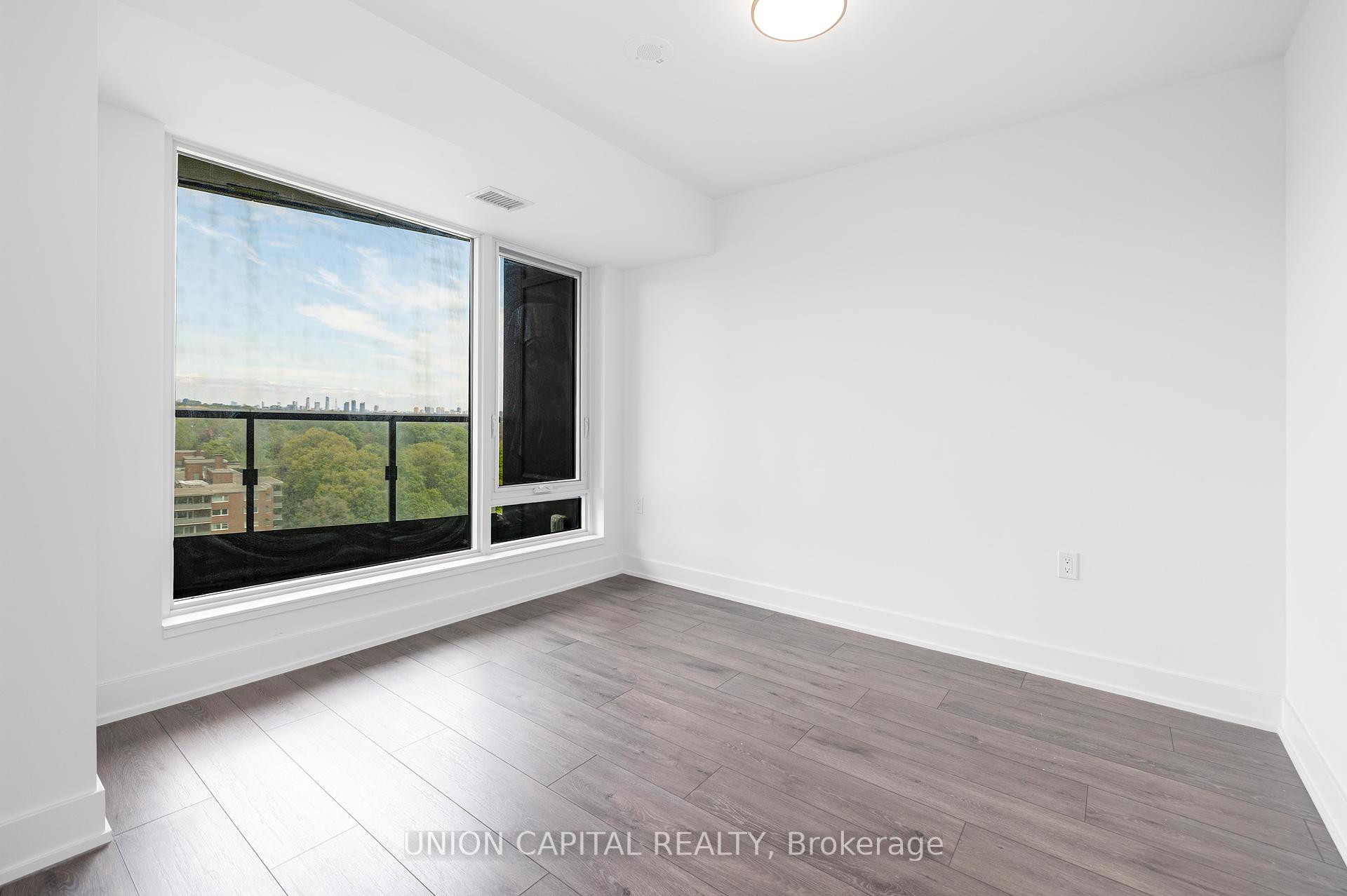 1 Bedroom Condo at 585 Bloor, Toronto For sale