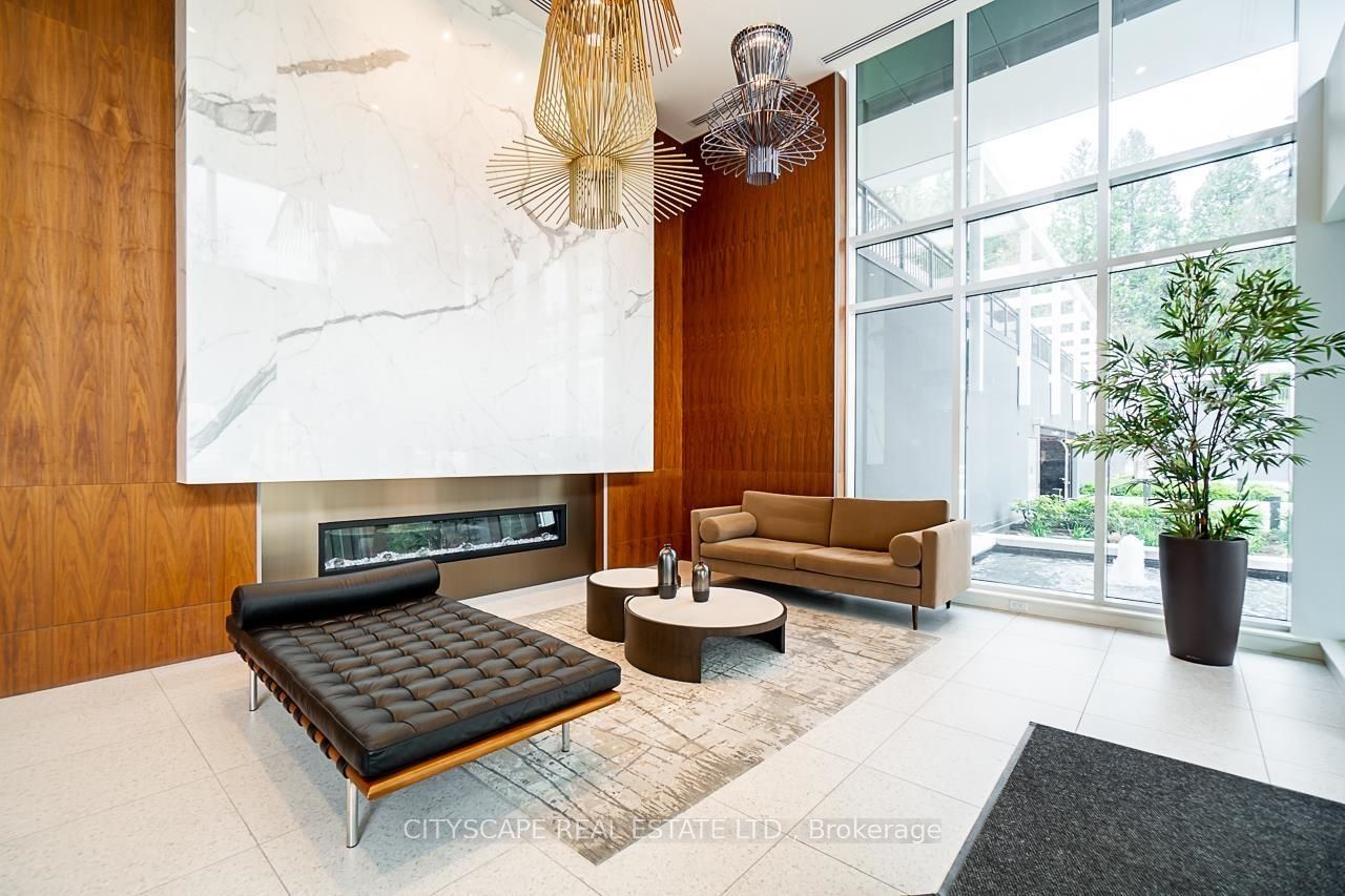 585 Austin Avenue, #1907