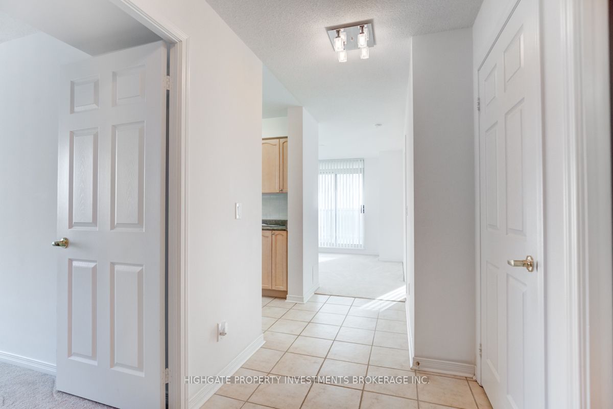 4889 Kimbermount Avenue, #804