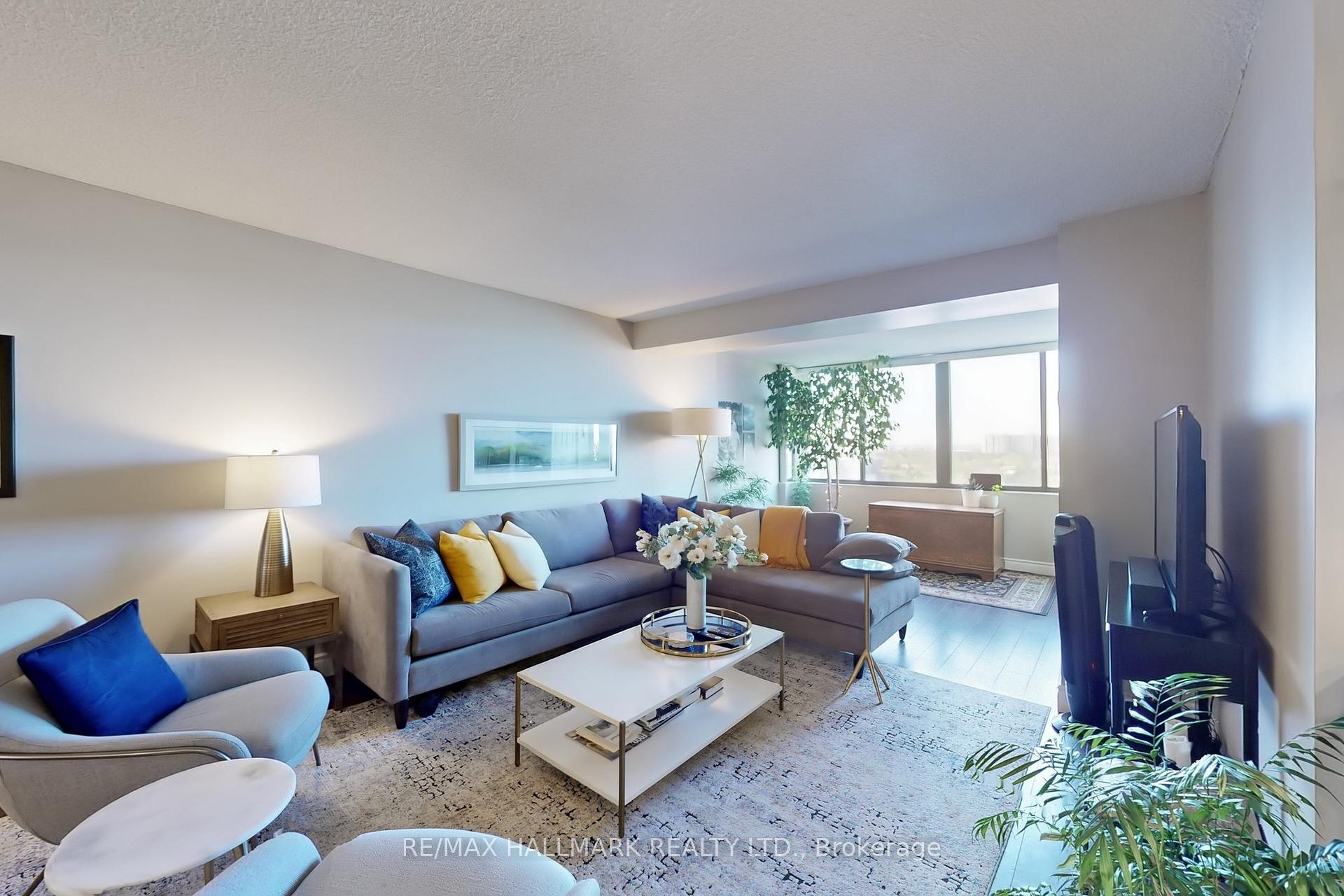 2 Bedrooms Condo at 2350 Bridletowne, Toronto For sale