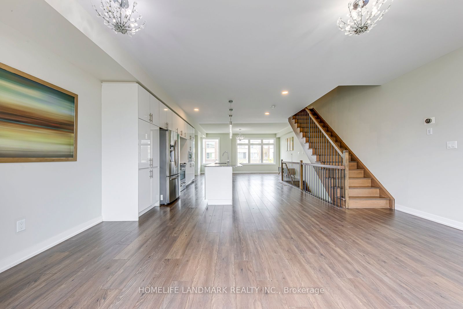 3098 Ernest Appelbe Boulevard