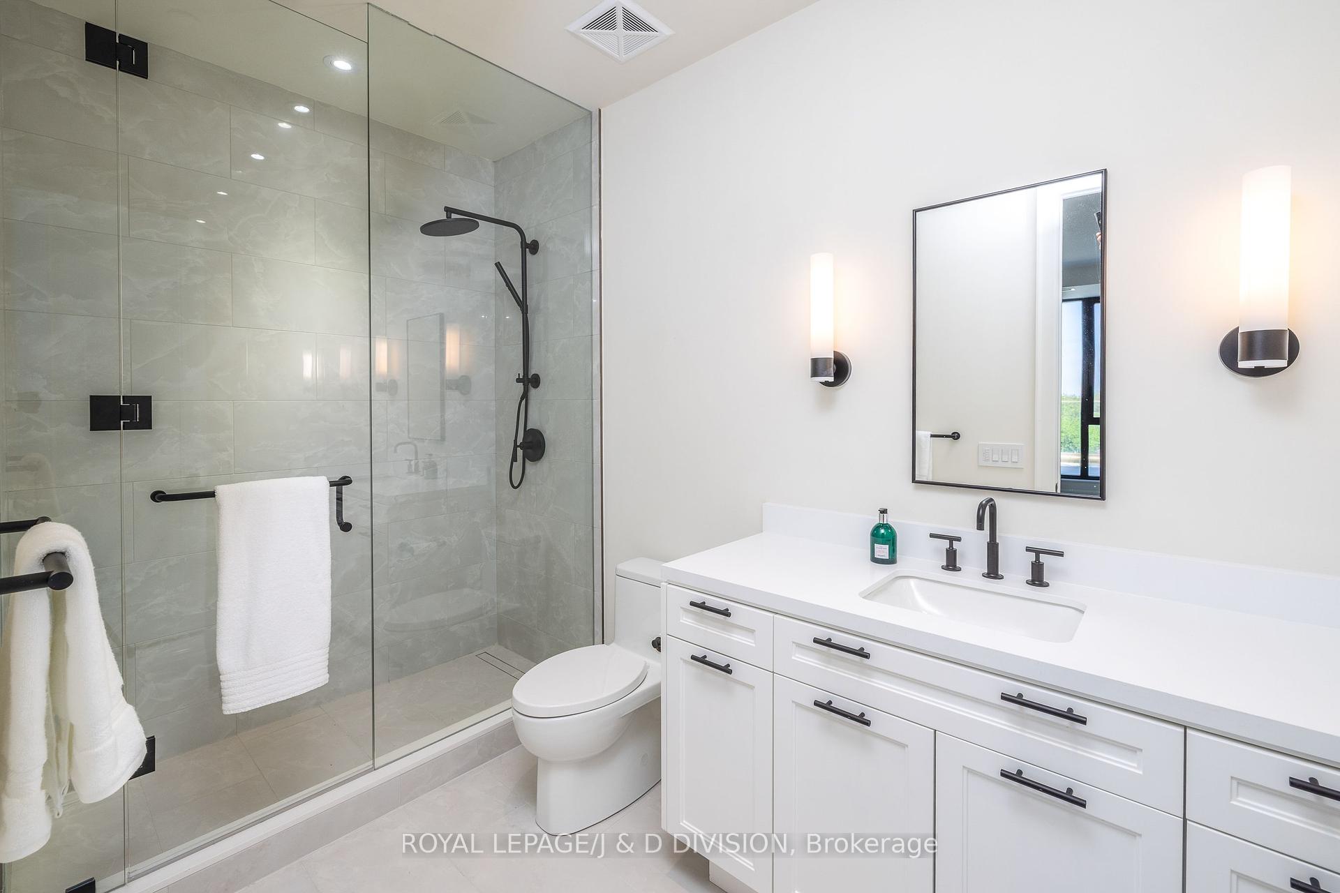 3 Bedrooms Condo at 1 Strathgowan, Toronto For sale