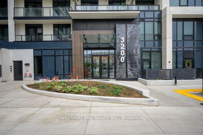 1 Bedroom Condo at 3200 William Coltson, Oakville For sale