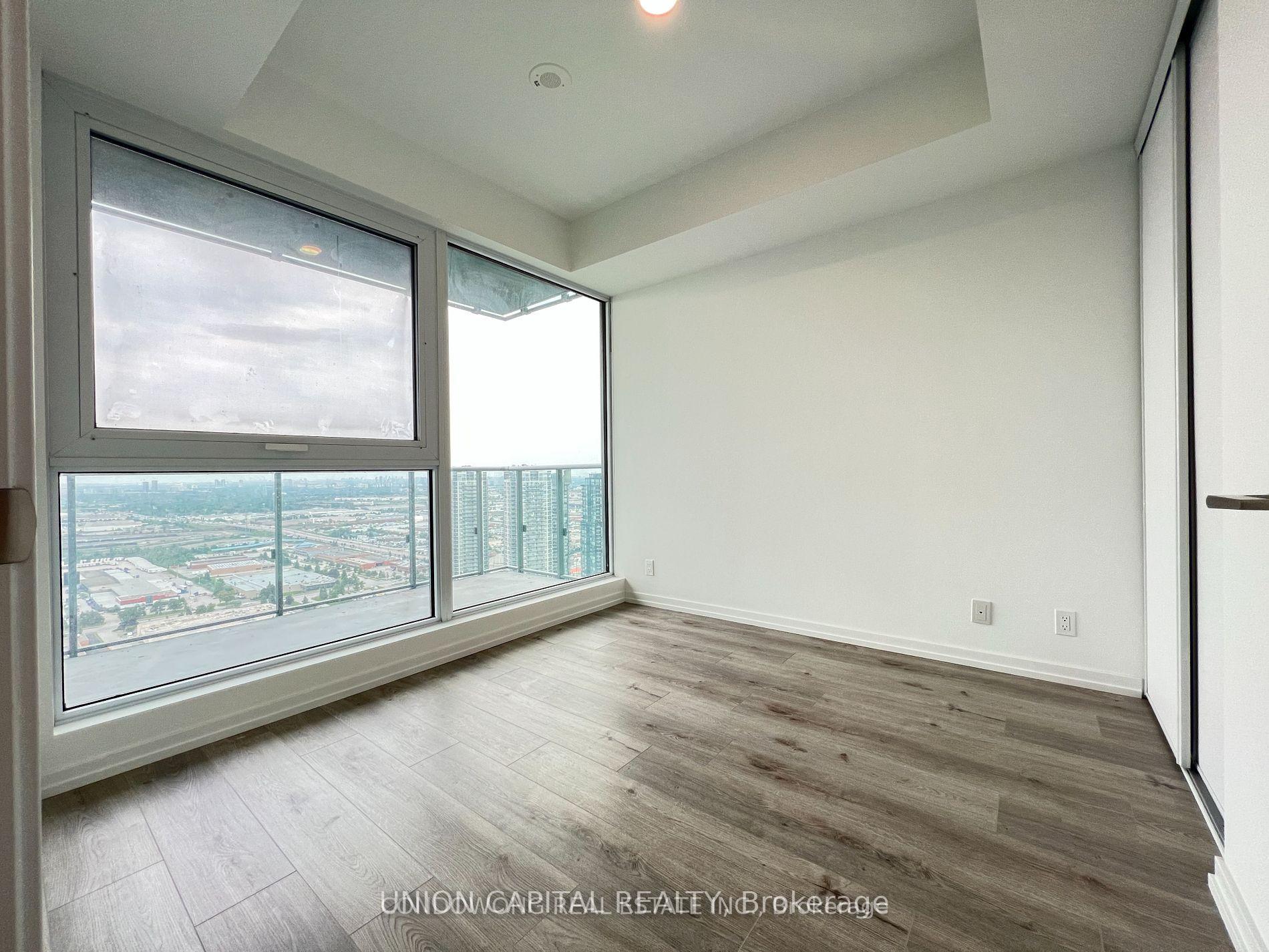1 Bedroom Condo at 7890 Jane,  Vaughan For sale