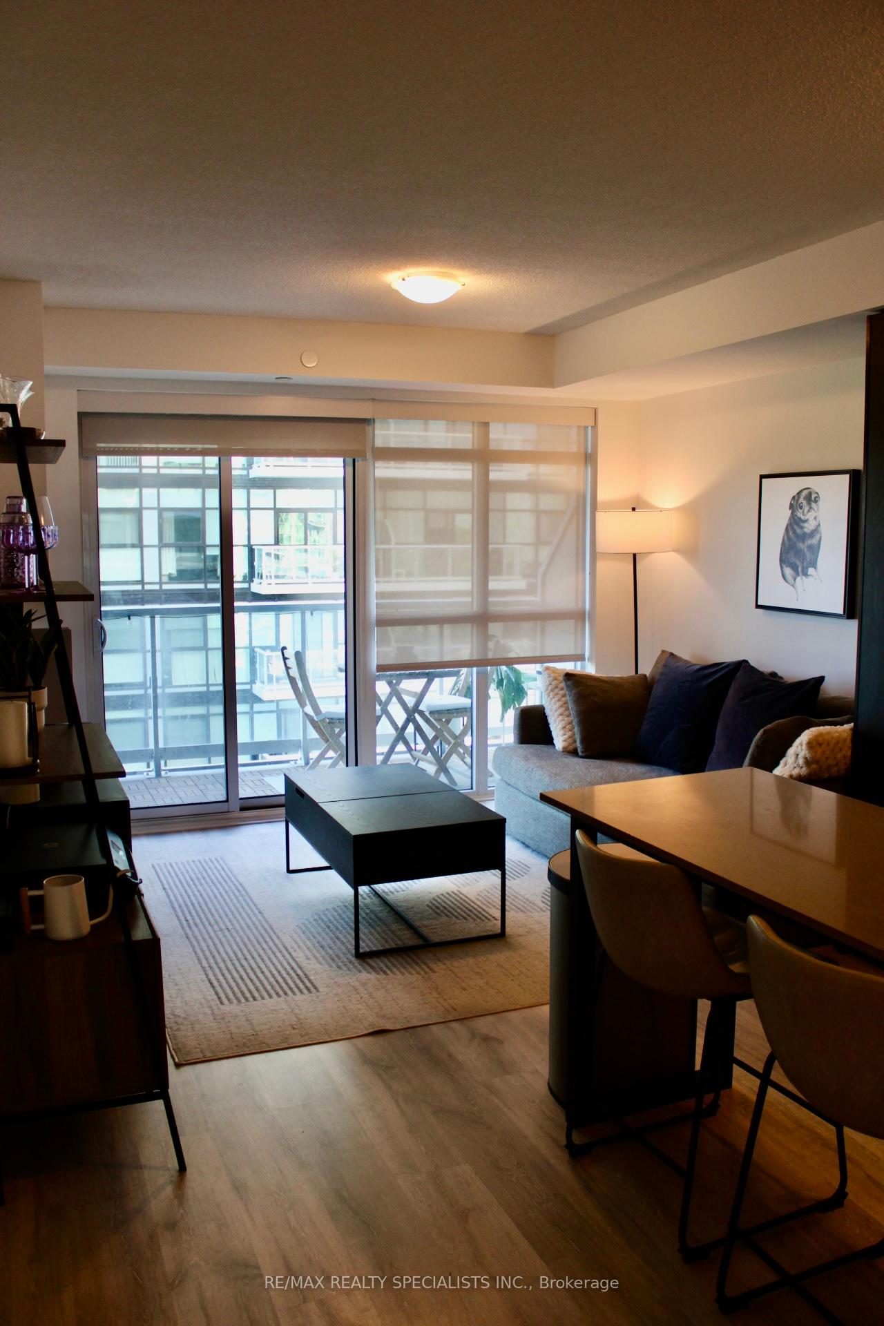 1 Bedroom Condo at 251 Manitoba, Toronto For sale