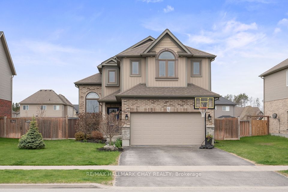 366 Greenwood