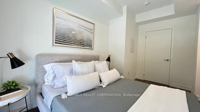 1 Bedroom Condo at 145 Canon Jackson,  Toronto For sale