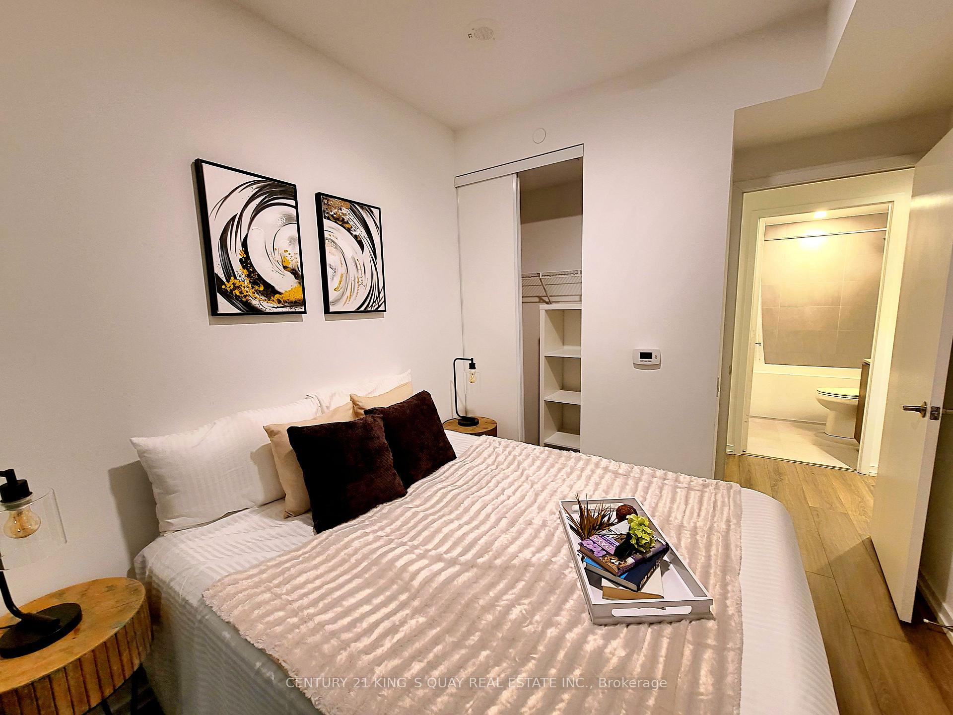 2 Bedrooms Condo at 7890 Jane,  Vaughan For sale