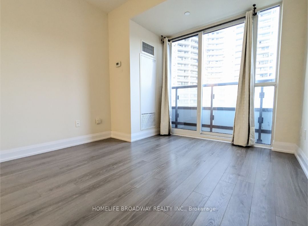 18 Graydon Hall Drive, #506