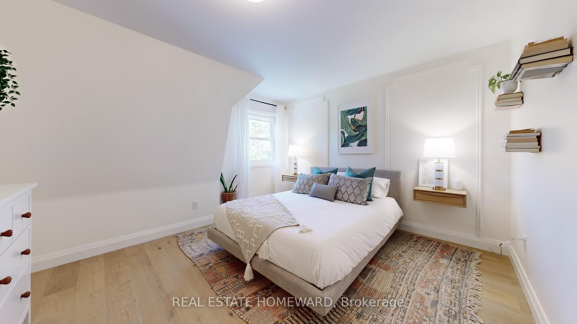 2 Bedrooms Condo at 895 Adelaide, Toronto For sale