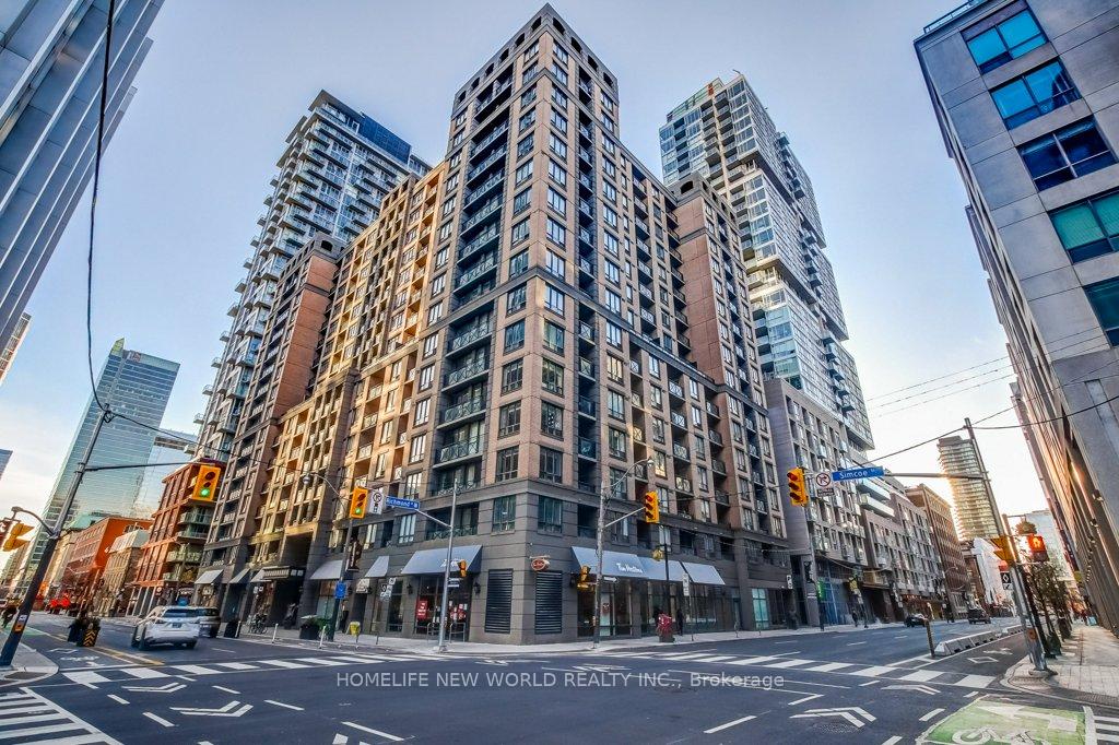1 Bedroom Condo at 140 Simcoe,  Toronto For sale