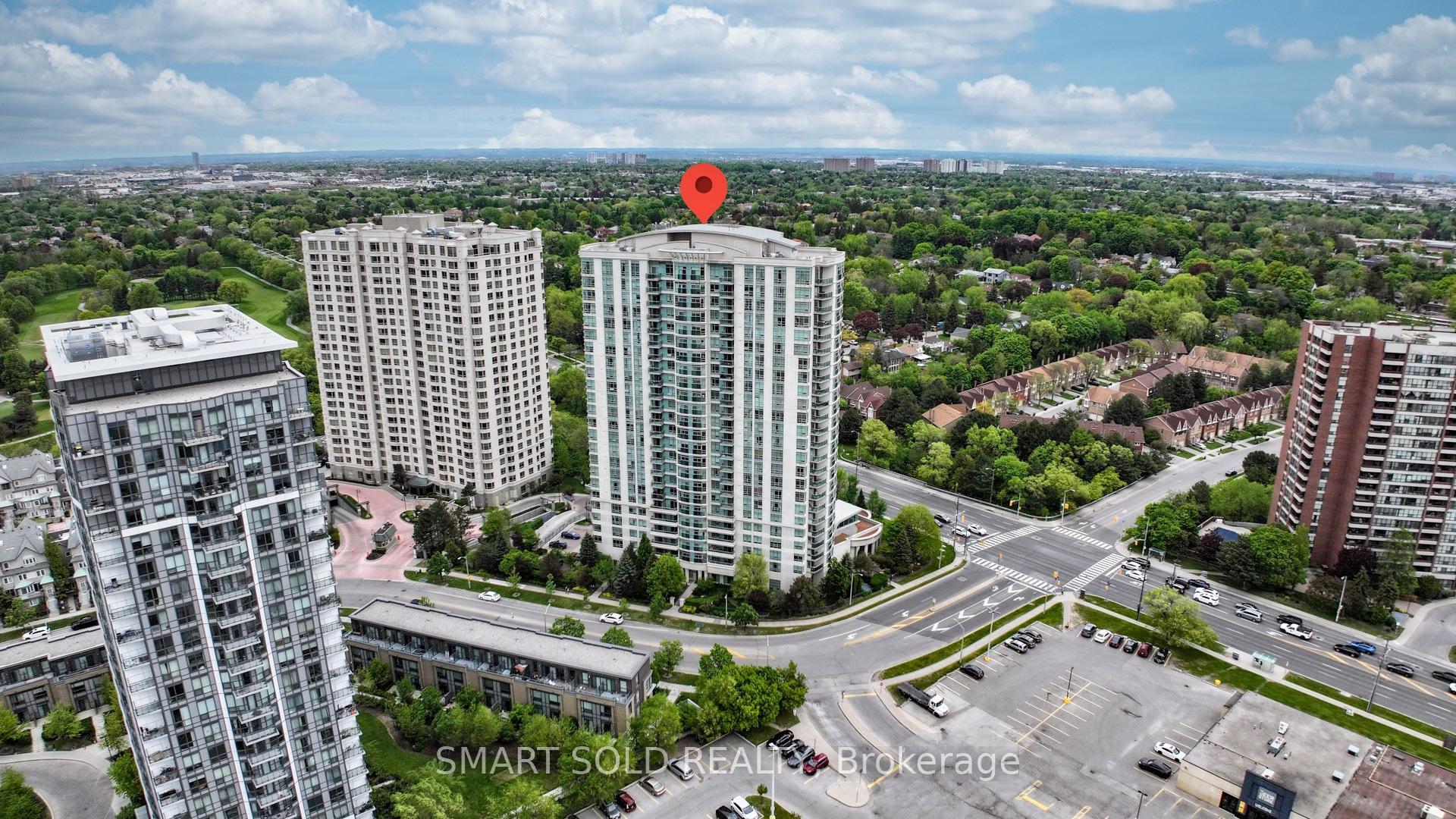 3 Bedrooms Condo at 238 Bonis, Toronto For sale