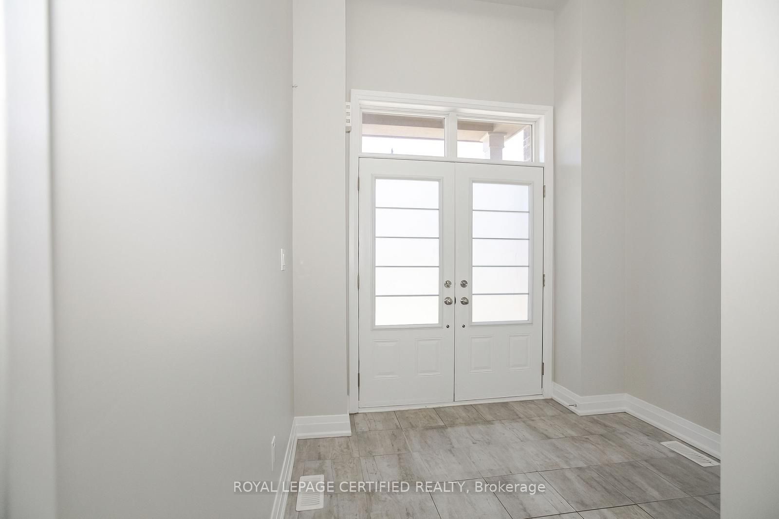 32 Dalbeattie Drive