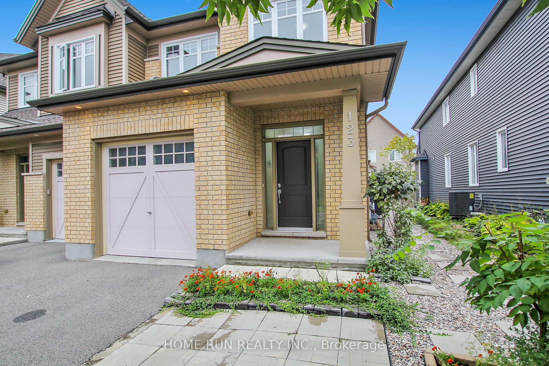 123 HIGHBURY PARK Drive, Barrhaven, ON K2J 5Y1
