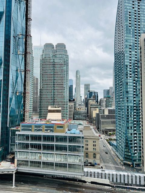 18 Yonge Street, #2205