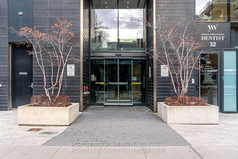 28 Wellesley