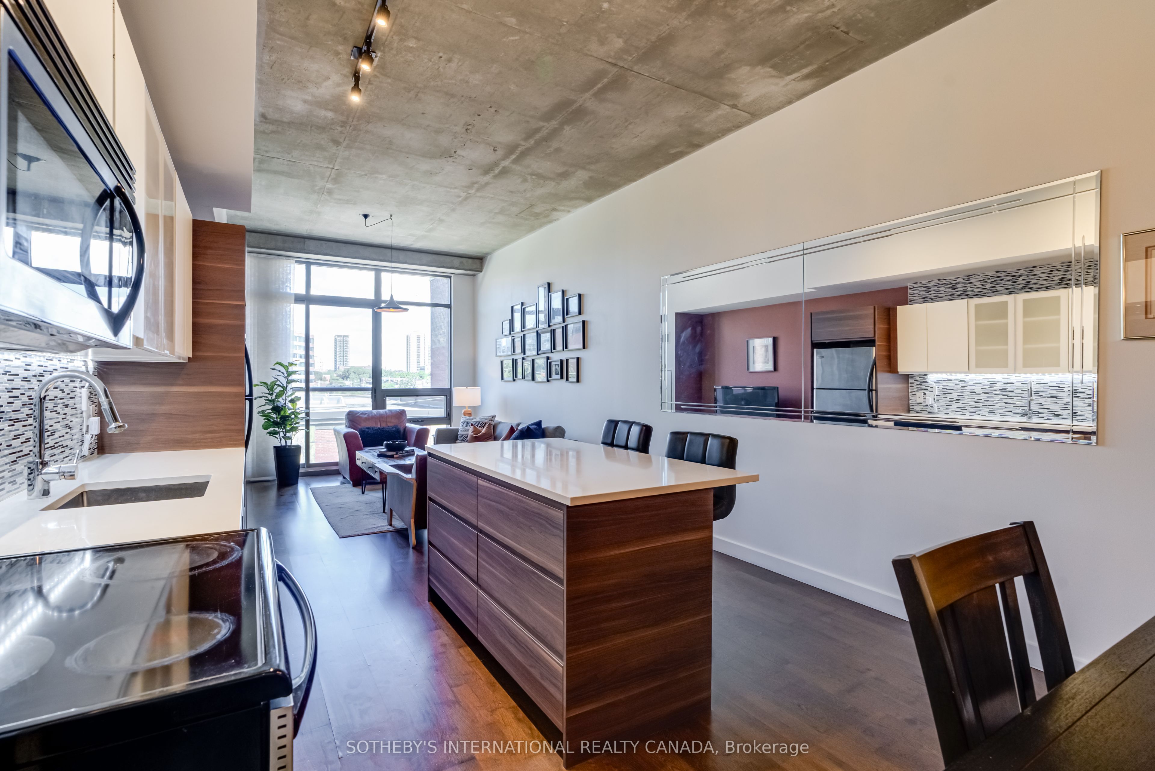 #415 - 33 Mill Street, Toronto, ON M5A 3R3