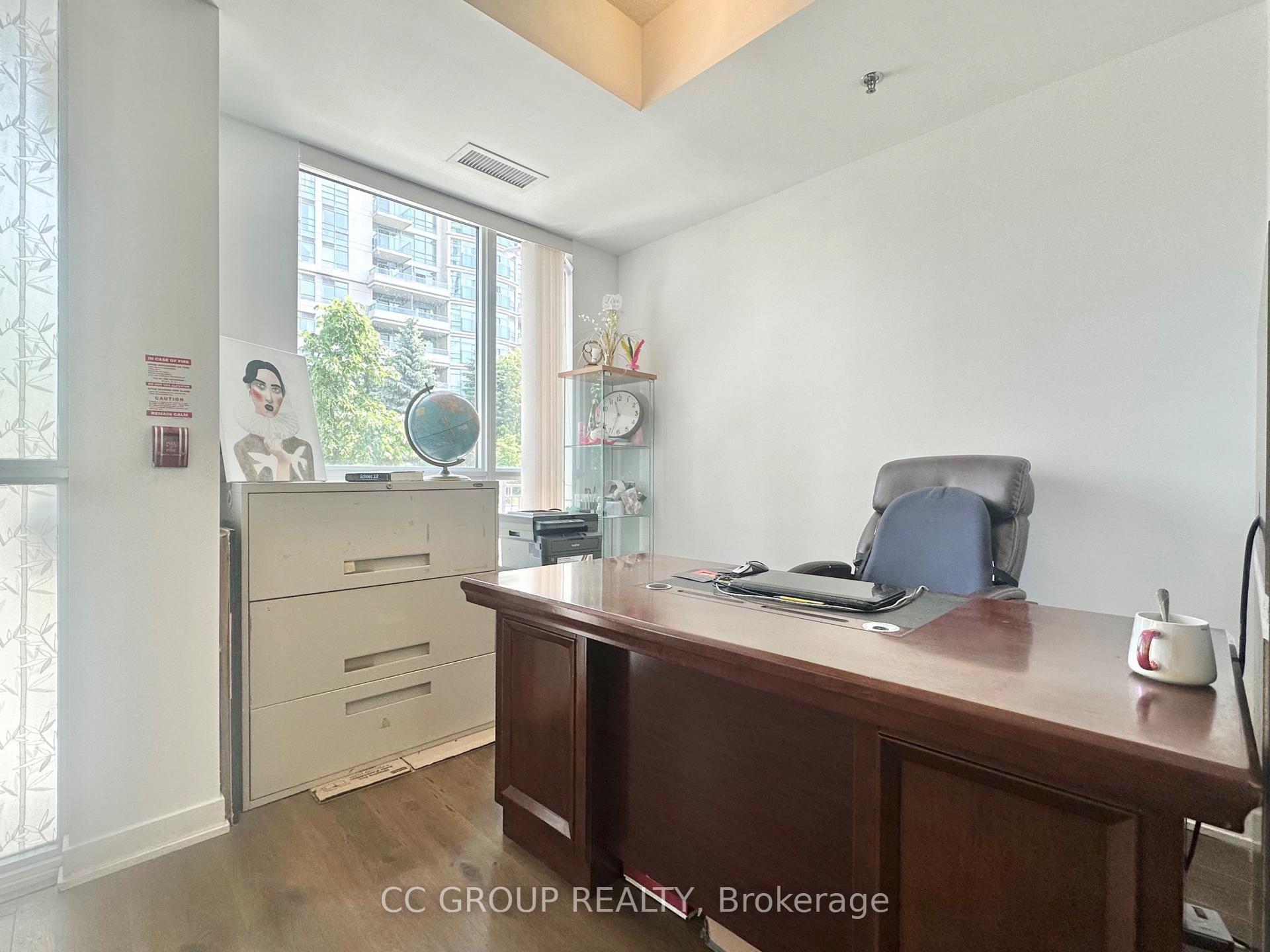 3 Bedrooms Condo at 215 Bonis, Toronto For sale