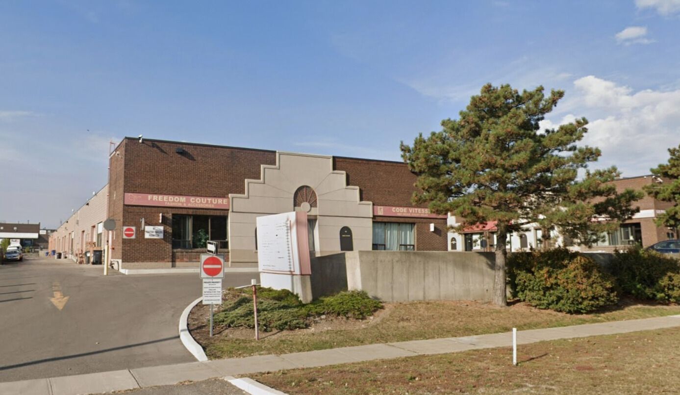 5484 Tomken Road Unit# 27 Mississauga Ontario L4W 2Z6