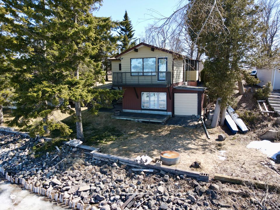 92 Alsops Beach