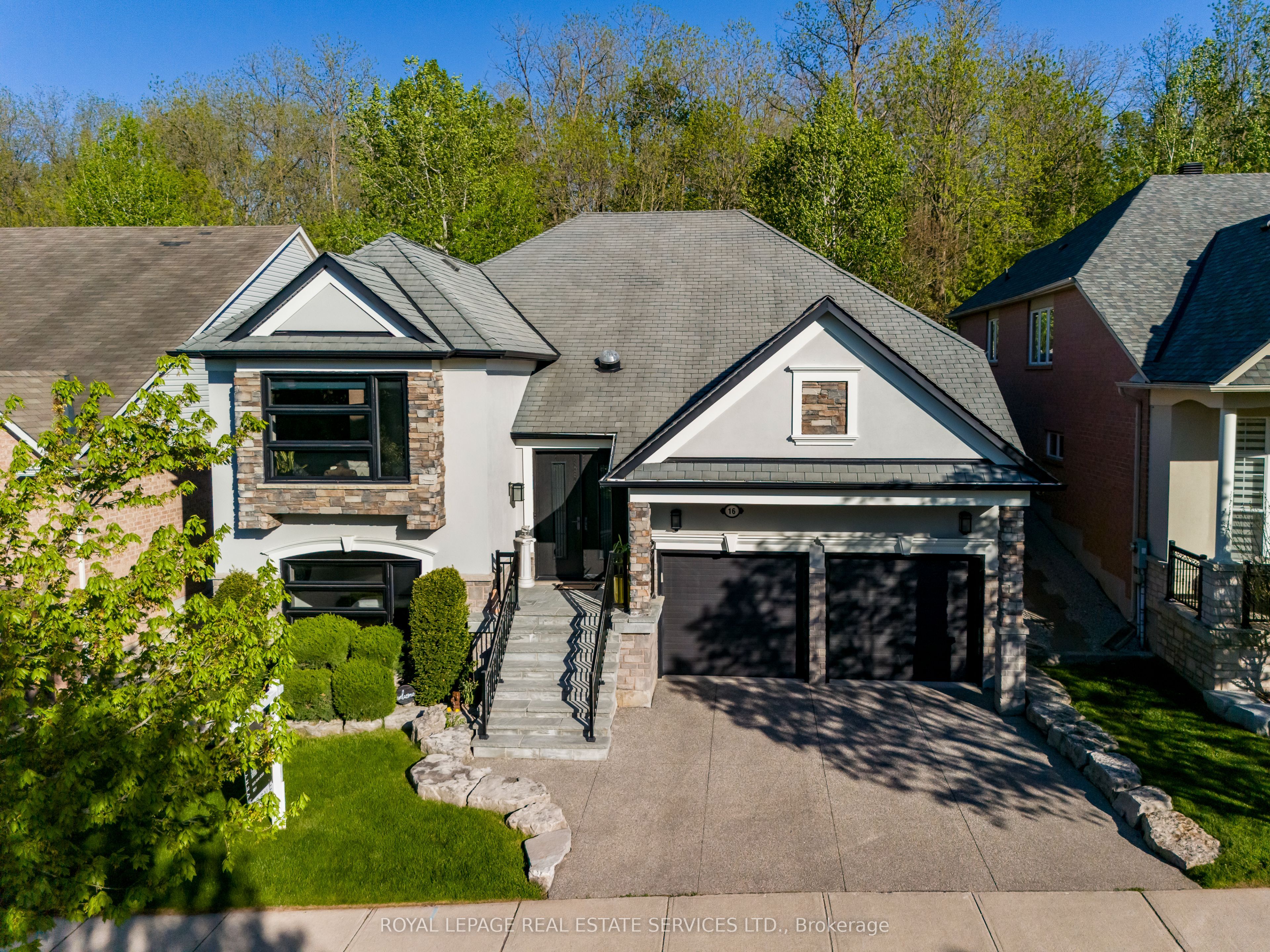 16 Arborglen Drive